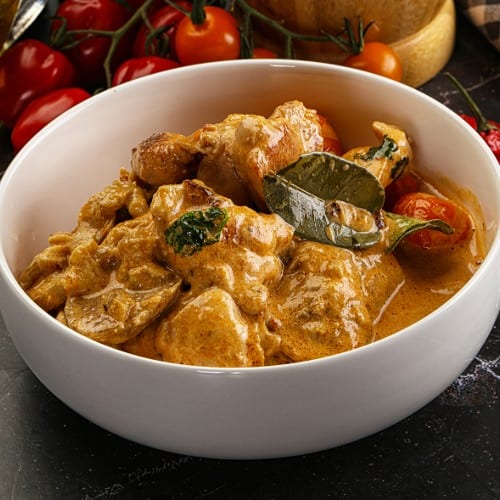 Pollo Fundido Typical Style.